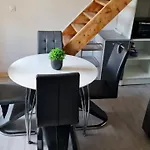 Le Cocon De La République T3 Mezzanine Belle Vue Plein Sud Sans Vis à Vis Dans Petite Résidence Très Calme Centre Appartement